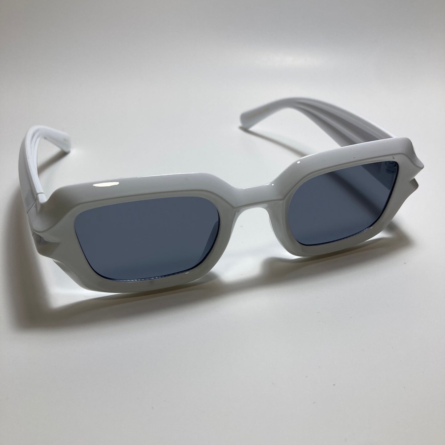 womens white and black chunky frame sunglasses