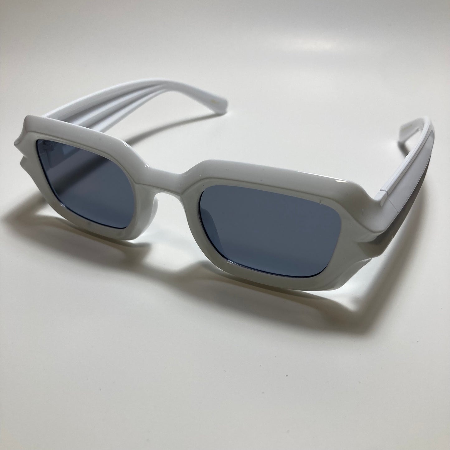 womens white and black chunky frame sunglasses
