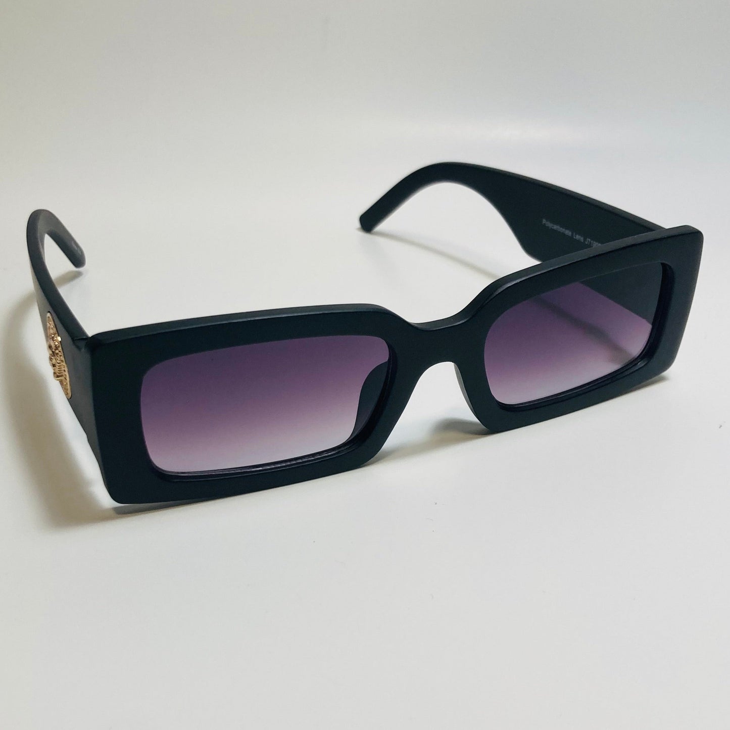 mens and womens black rectangle sunglasses