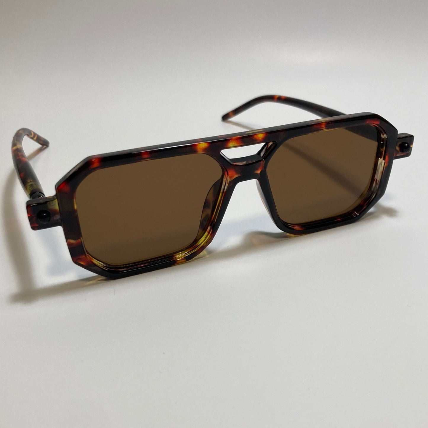 brown frame brown lenses square aviator 70s sunglasses