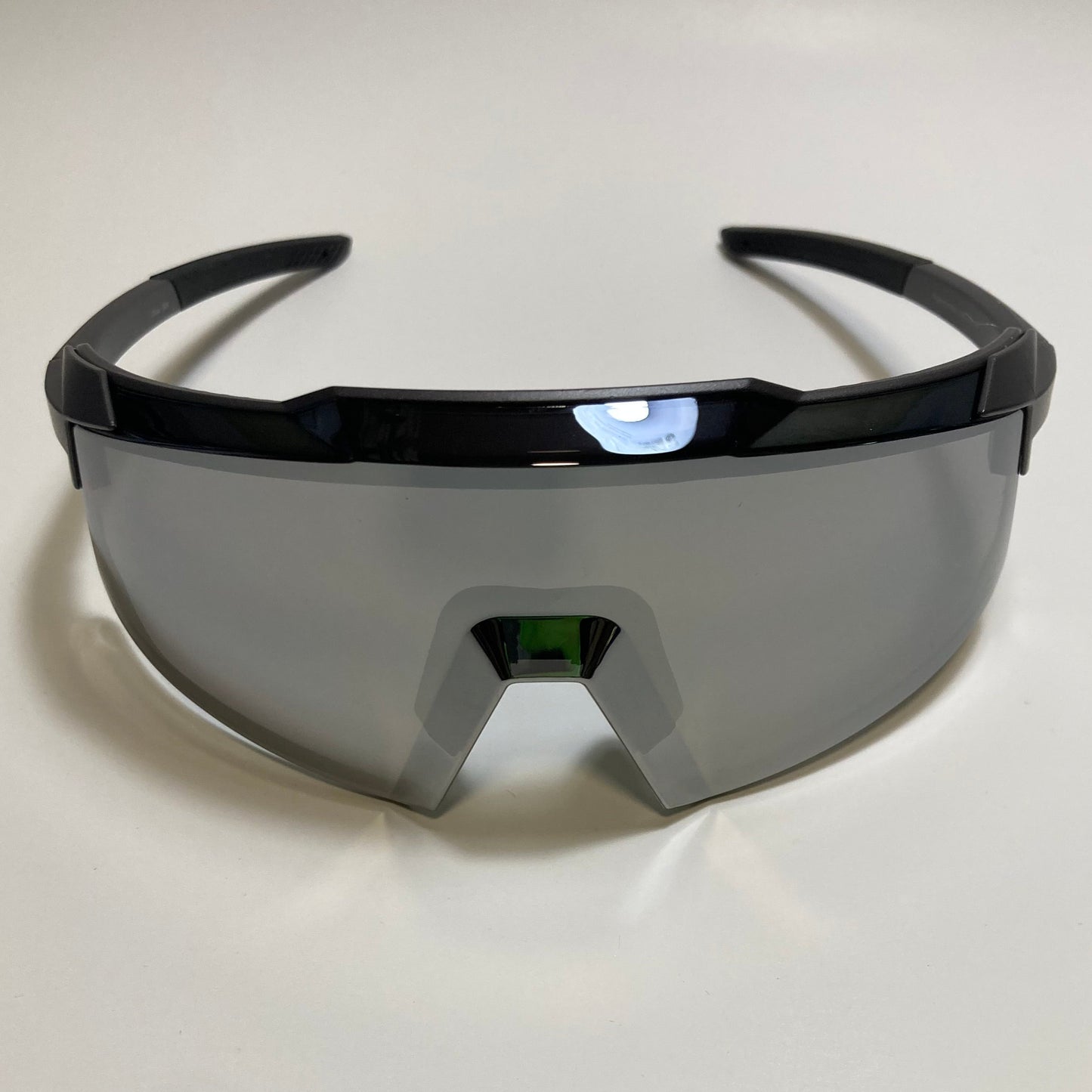 womens and mens sport cycling sunglasses with mirrored silver lens and black frame