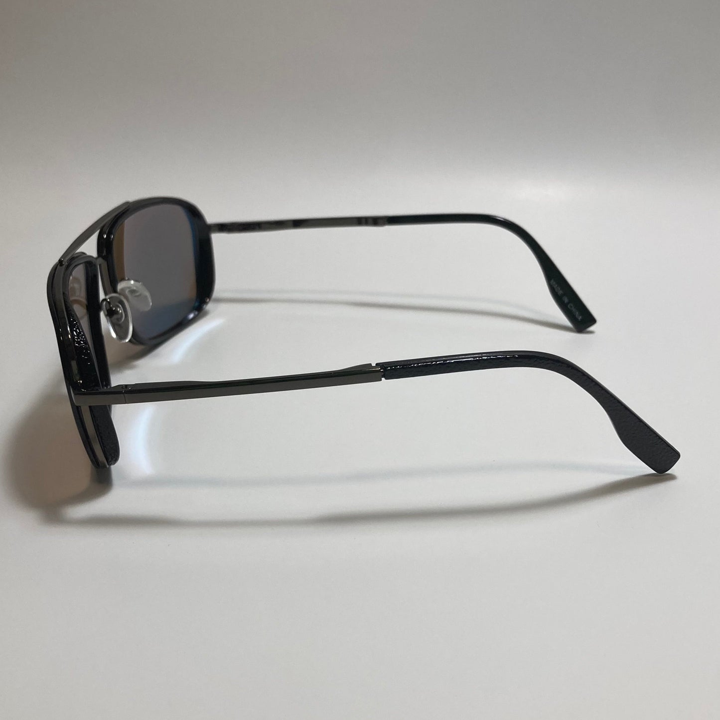 mens and womens black and blue mirrored aviator sunglasses