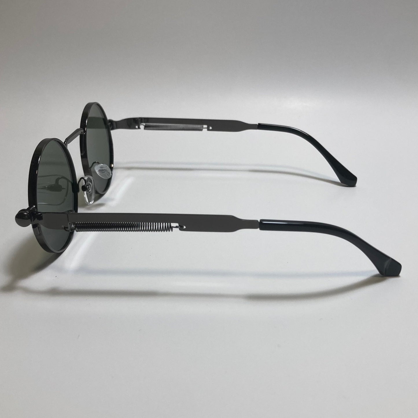 mens and womens black and green round metal steampunk sunglasses