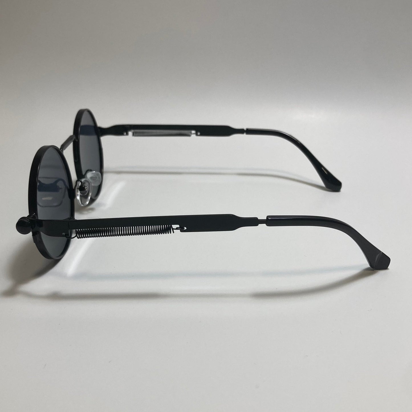 mens and womens black round metal steampunk sunglasses