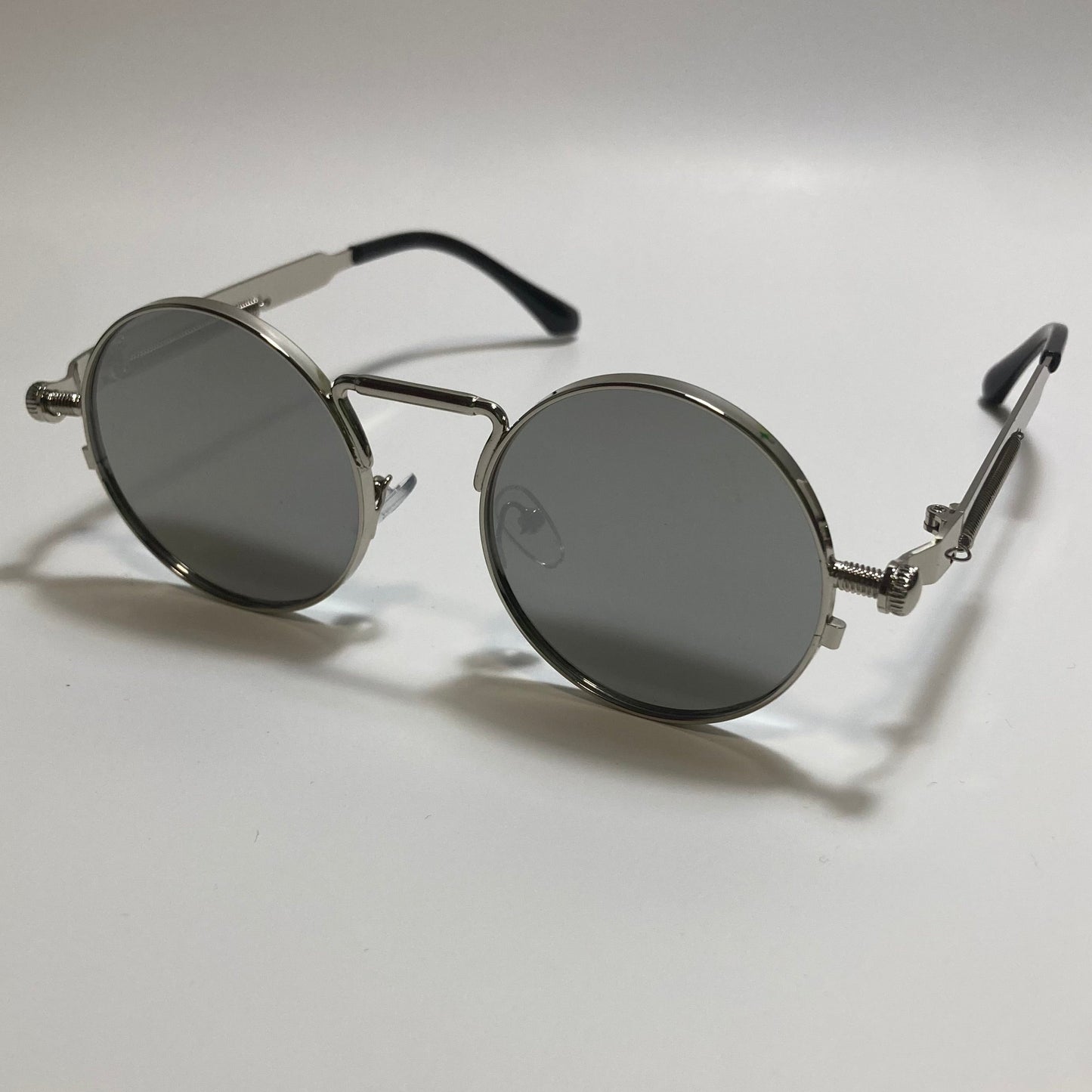 mens and womens silver mirrored round metal steampunk sunglasses