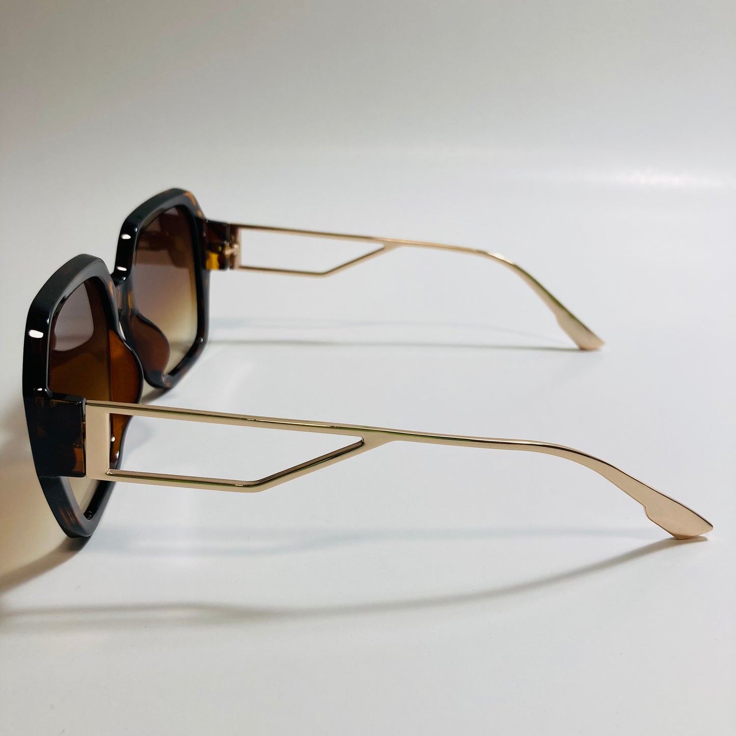 womens gold and brown oversize square sunglasses