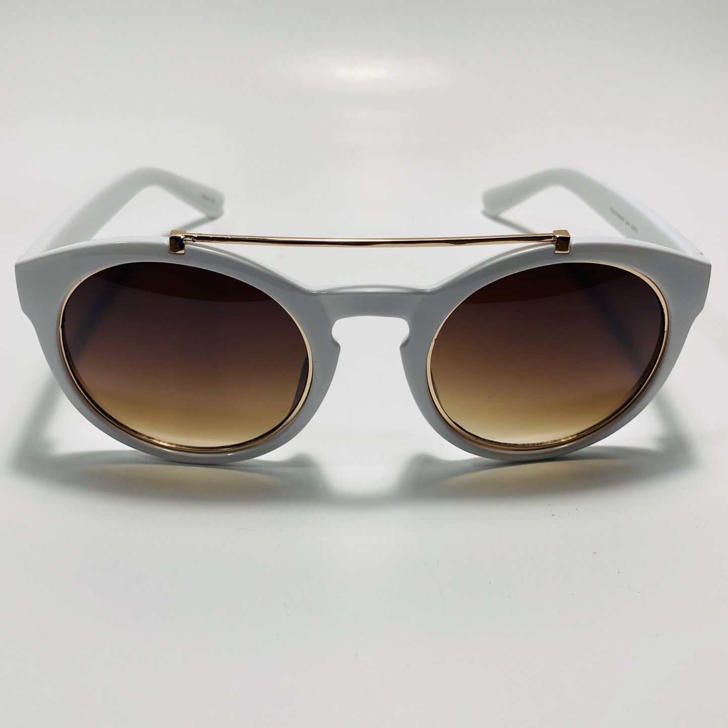 Keywords: Tortoise Sunglasses, Gold Sunglasses, Italian Sunglasses, Chic Sunglasses, Affordable Sunglasses, Cheap Sunglasses, Round Sunglasses, Circular Sunglasses, Circle Sunglasses, Gradient Lens Sunglasses, Ombre Lens Sunglasses, Tiger Sunglasses, White Sunglasses, Silver Sunglasses, New York Sunglasses, NYC Sunglasses, Shade Phreak Sunglasses, Shade Phreak, The Alegrissimo Sunglasses, Italian Design Sunglasses, Shade Phreak Sunglasses Company, Shade Phreak Sunglass Co.