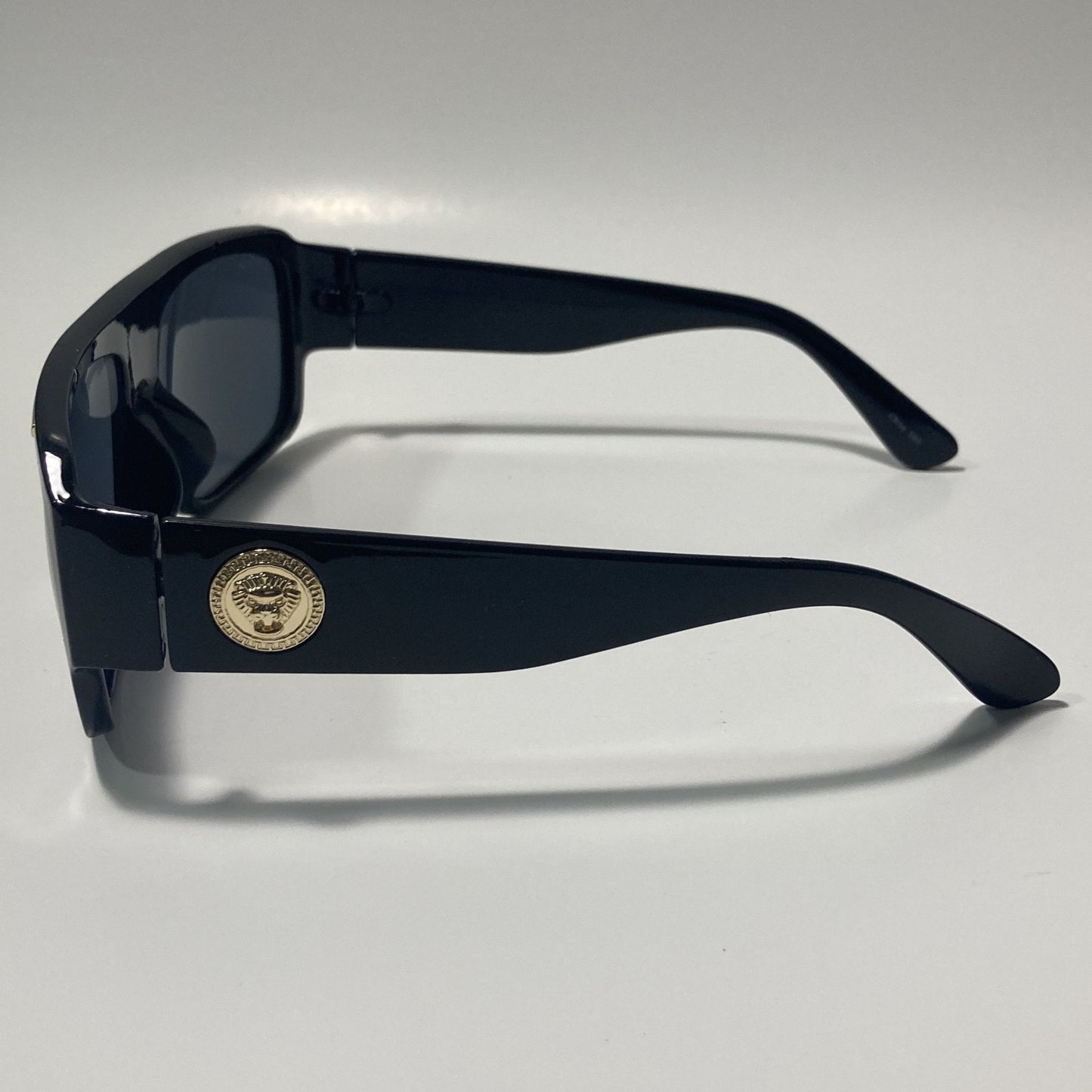 mens and womens black square sunglasses