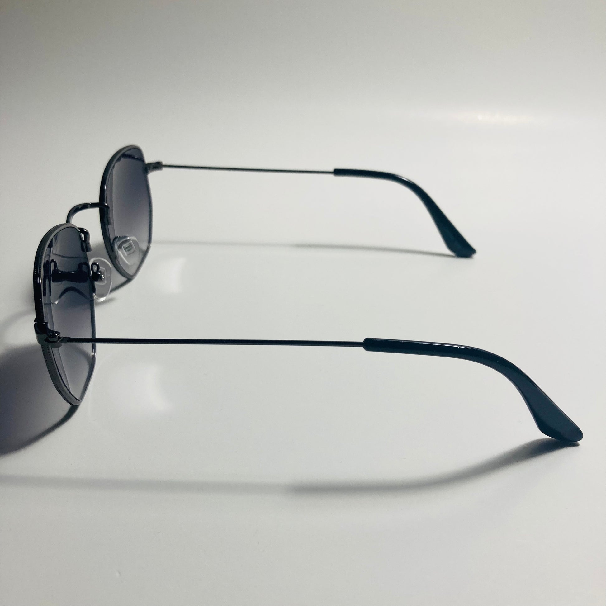 mens and womens black square sunglasses