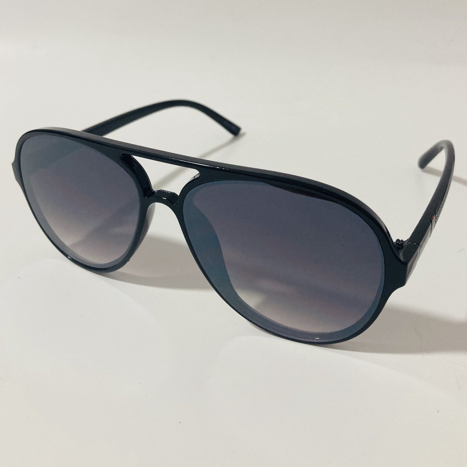 mens and womens black aviator sunglasses with black lenses