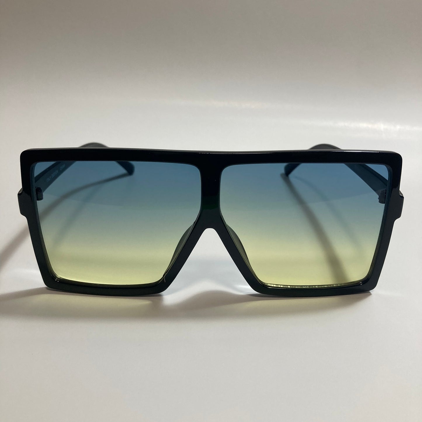 womens black and green square oversize sunglasses