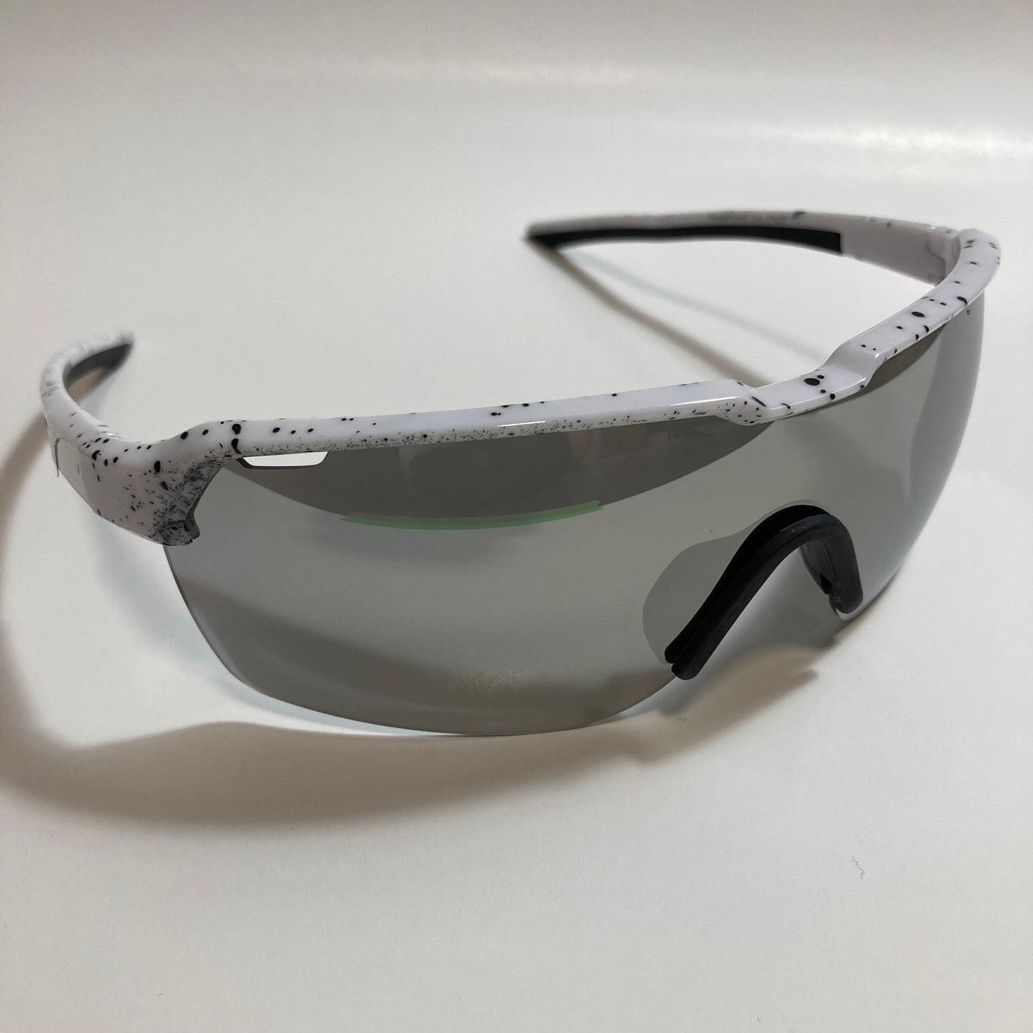 mens white and silver mirrored baseball sunglasses