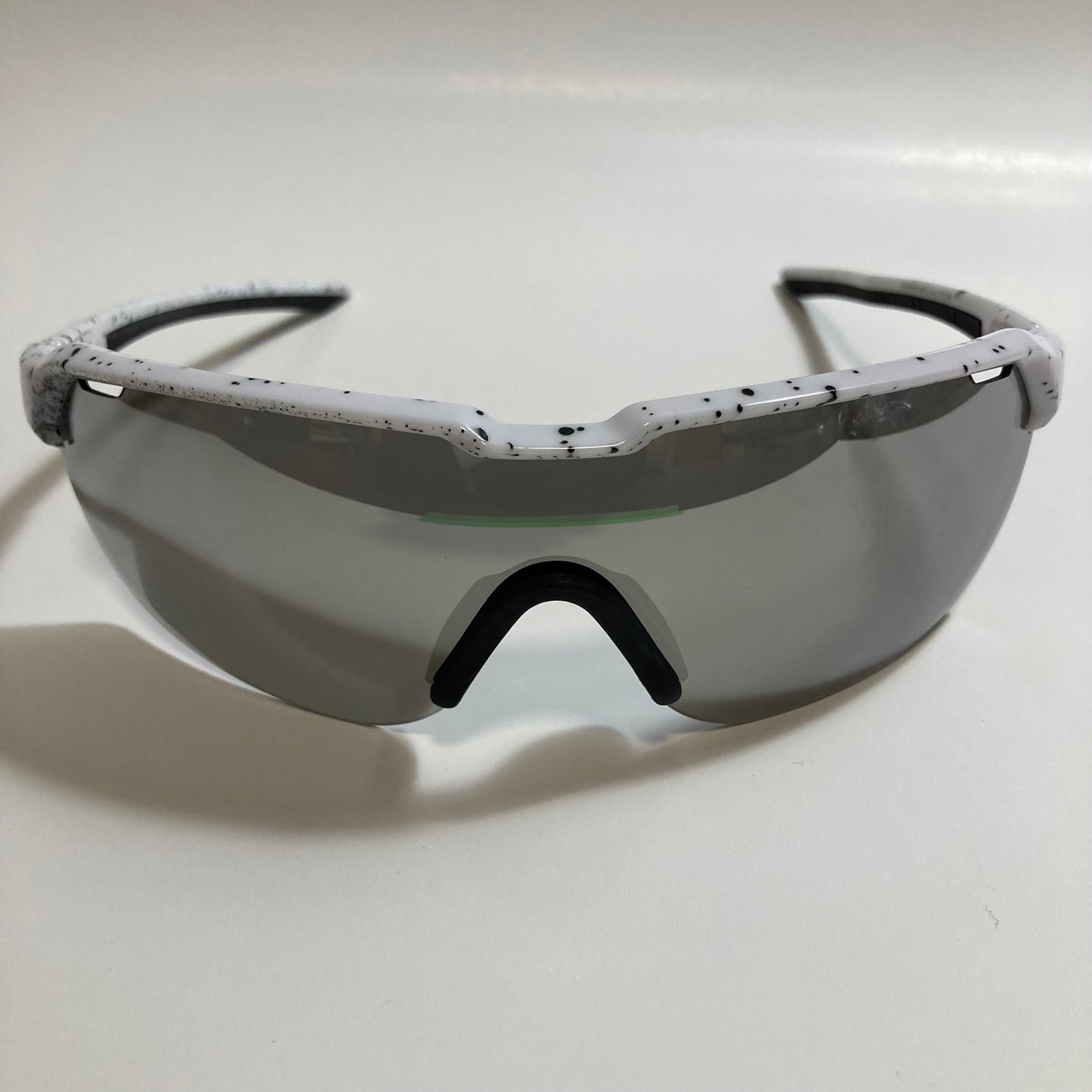 mens white and silver mirrored baseball sunglasses