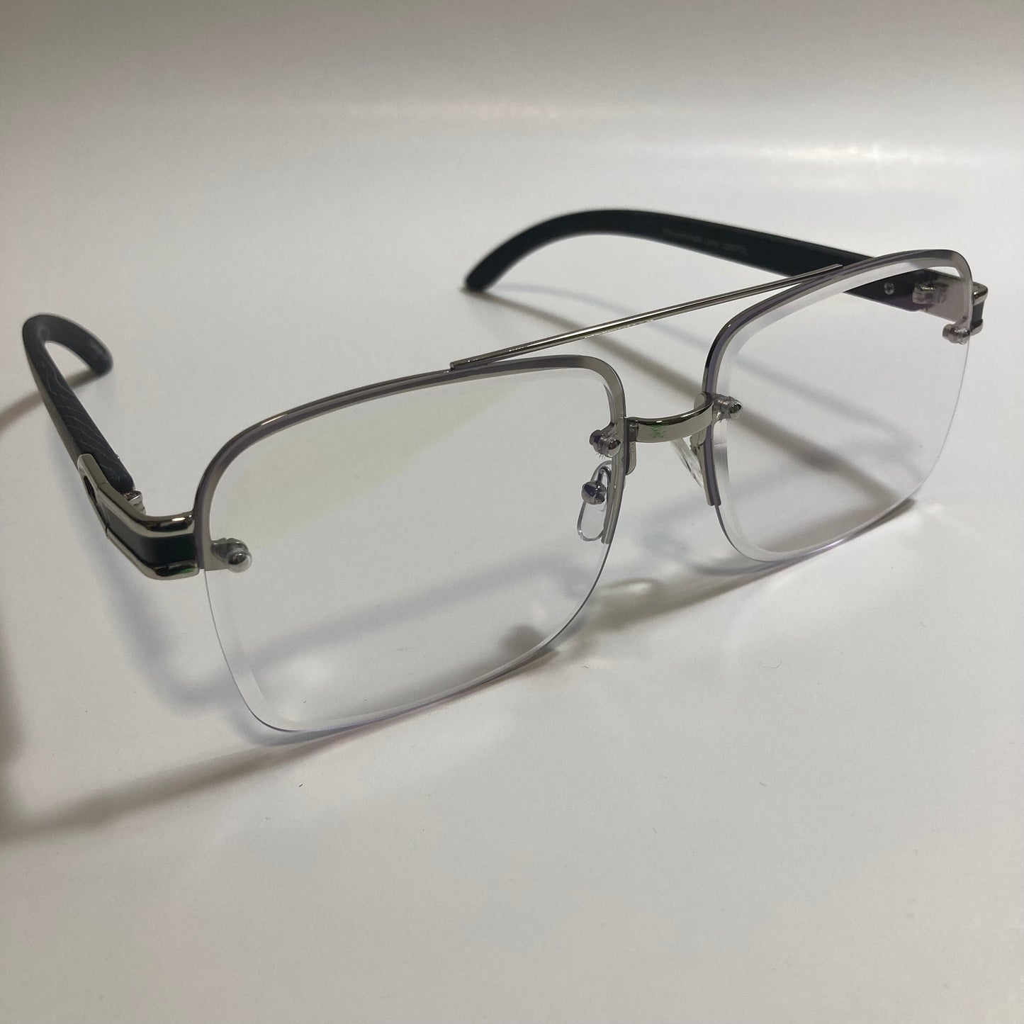 silver dahmer glasses