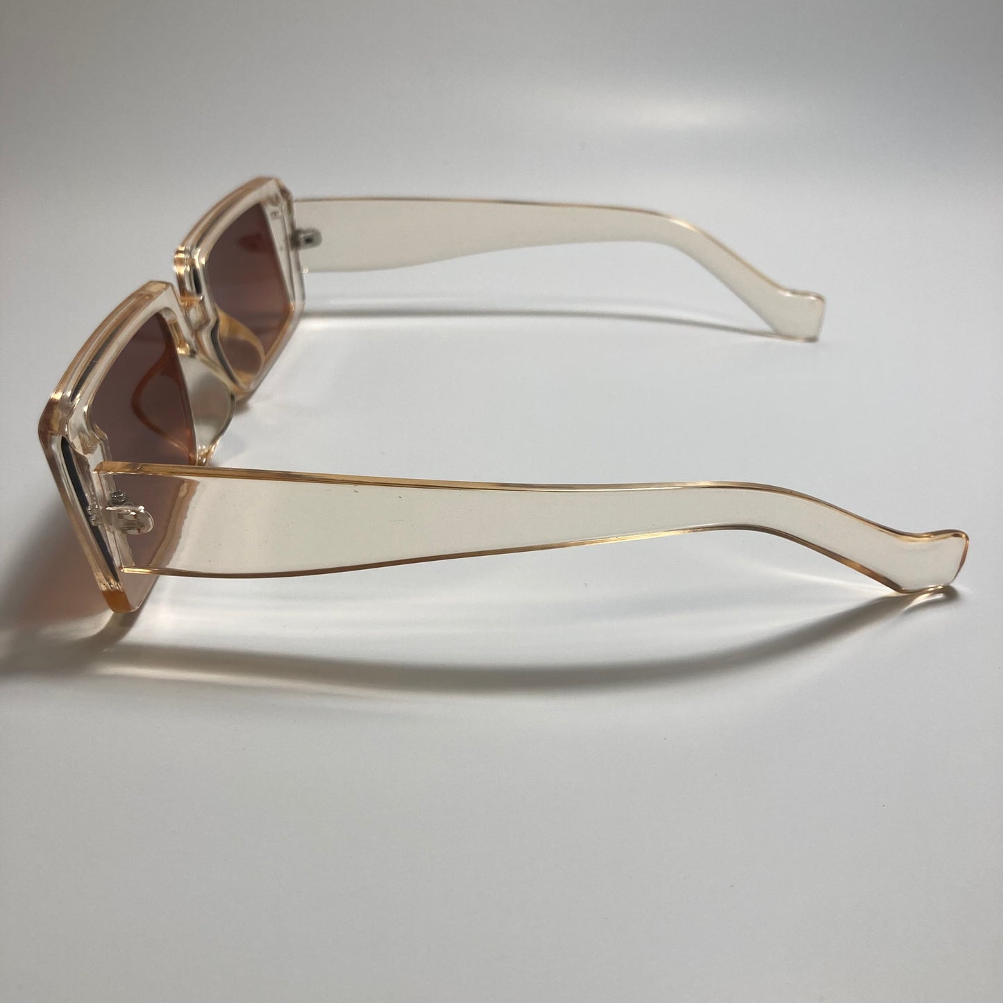 mens and womens tan and brown square y2k sunglasses