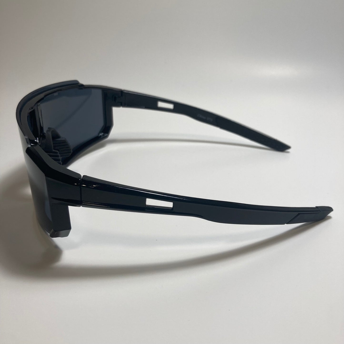 mens black cycling glasses