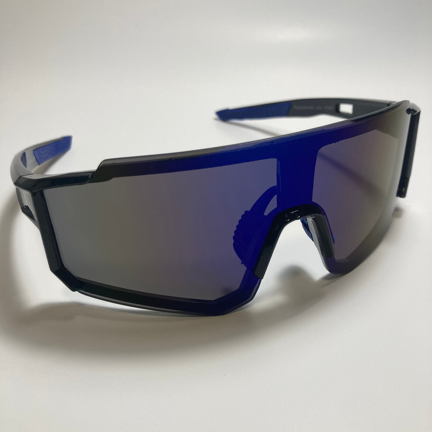 mens black and blue mirrored cycling glasses