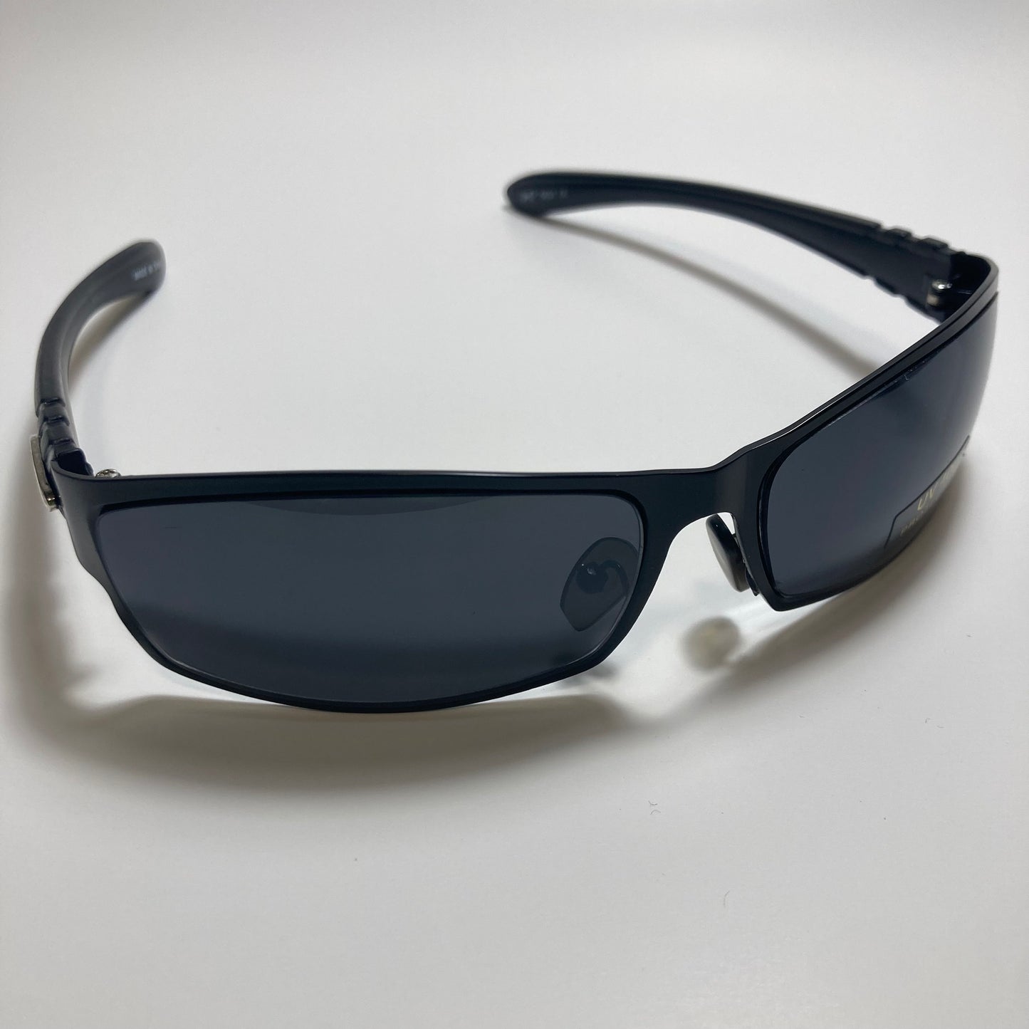 mens and womens black metal wrap around sunglasses