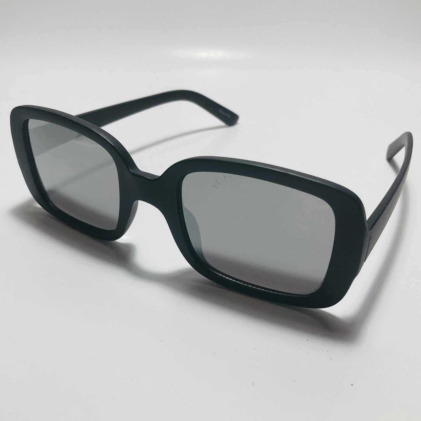 womens black and silver mirrored square sunglasses