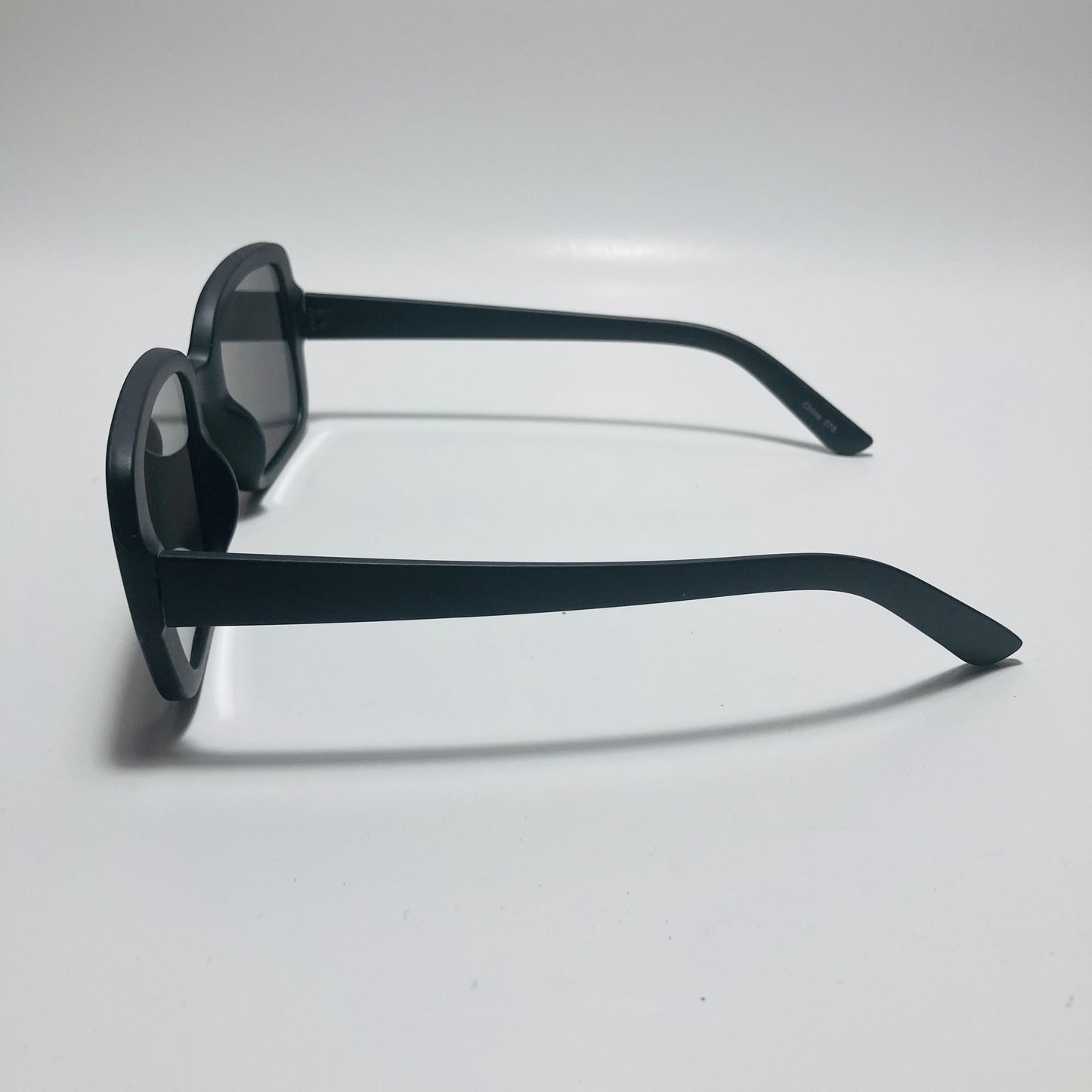 womens black and silver mirrored square sunglasses