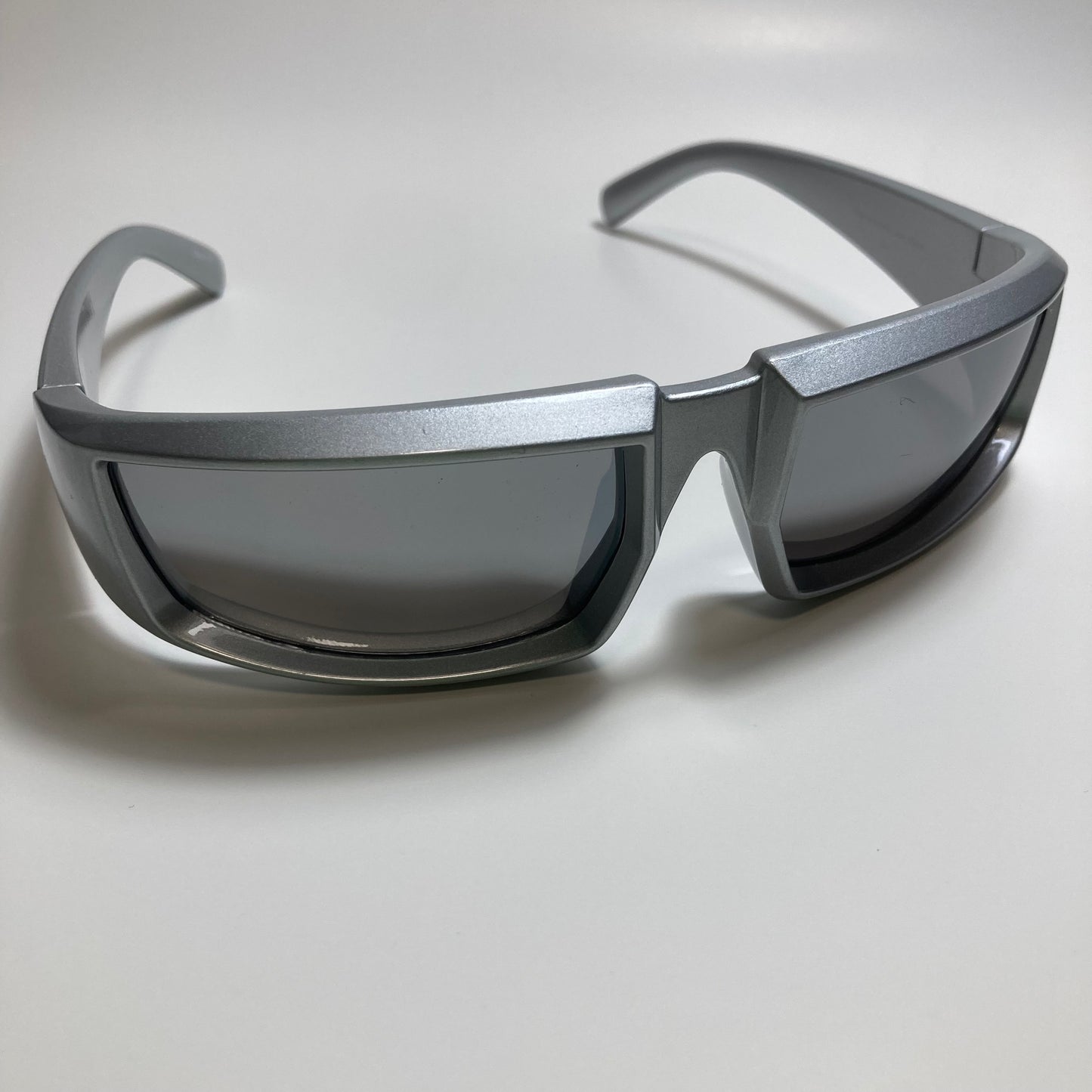 mens and womens silver wrap around sunglasses
