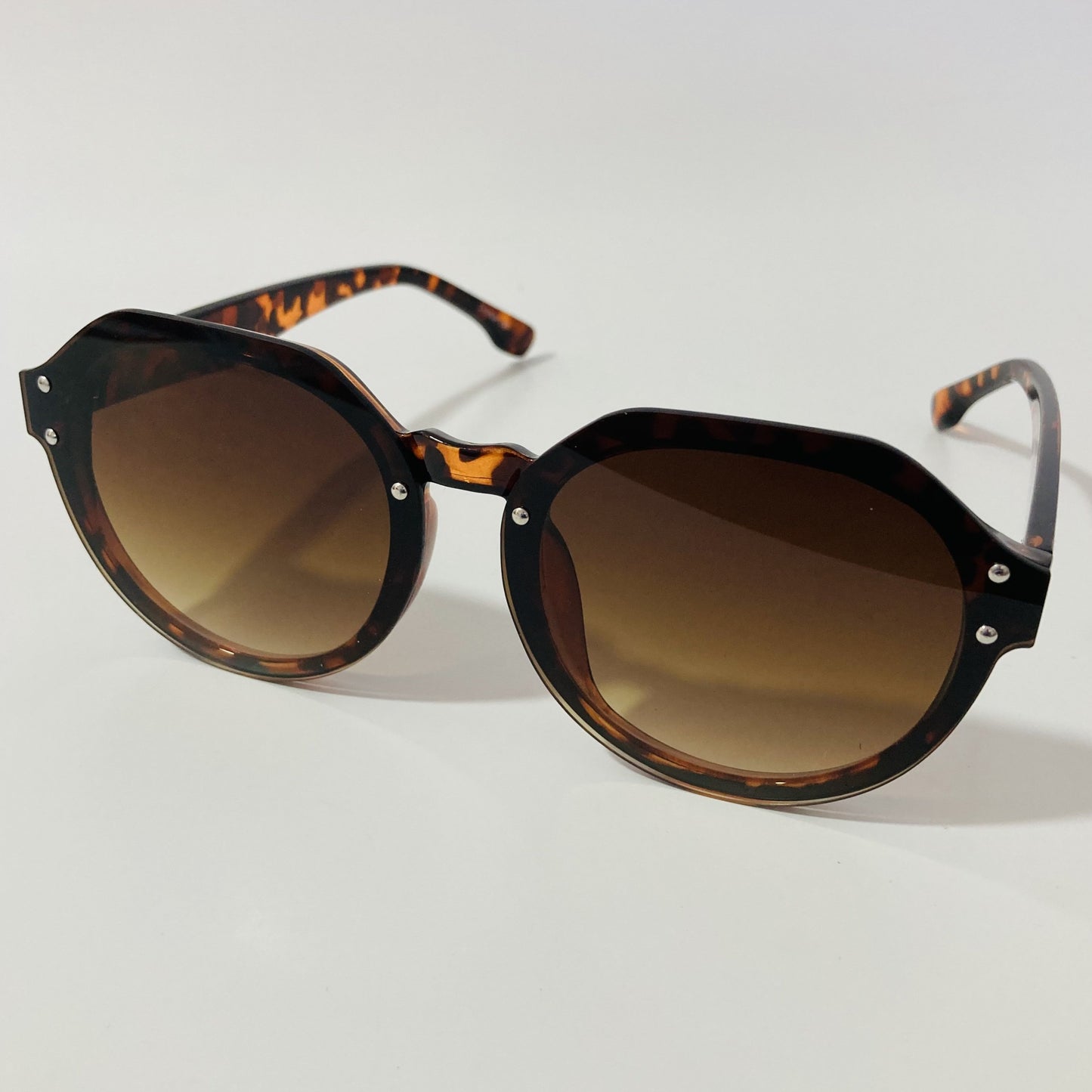 womens brown round sunglasses