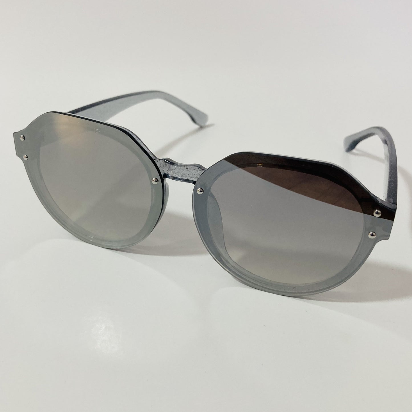 womens gray and silver mirrored round glitter sunglasses