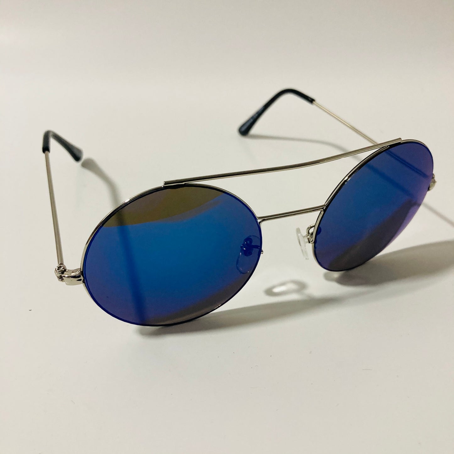 silver and blue mens and womens round sunglasses with mirror lenses