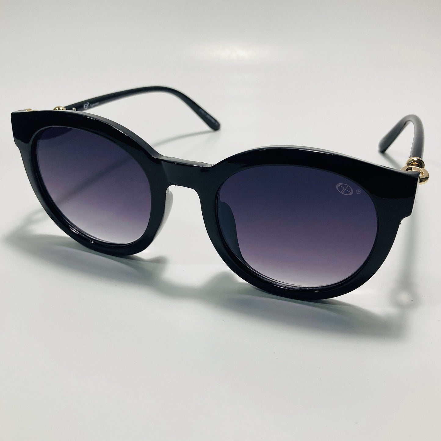 womens black round sunglasses with black lenses