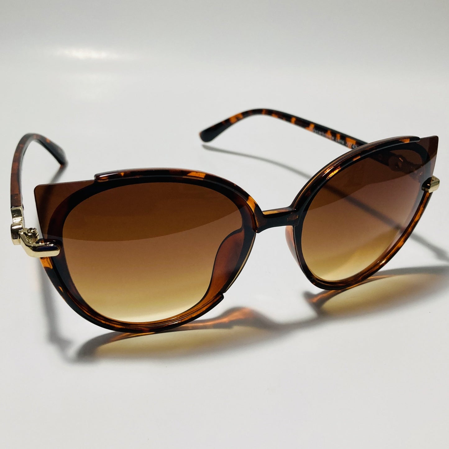 Womens brown cat eye sunglasses