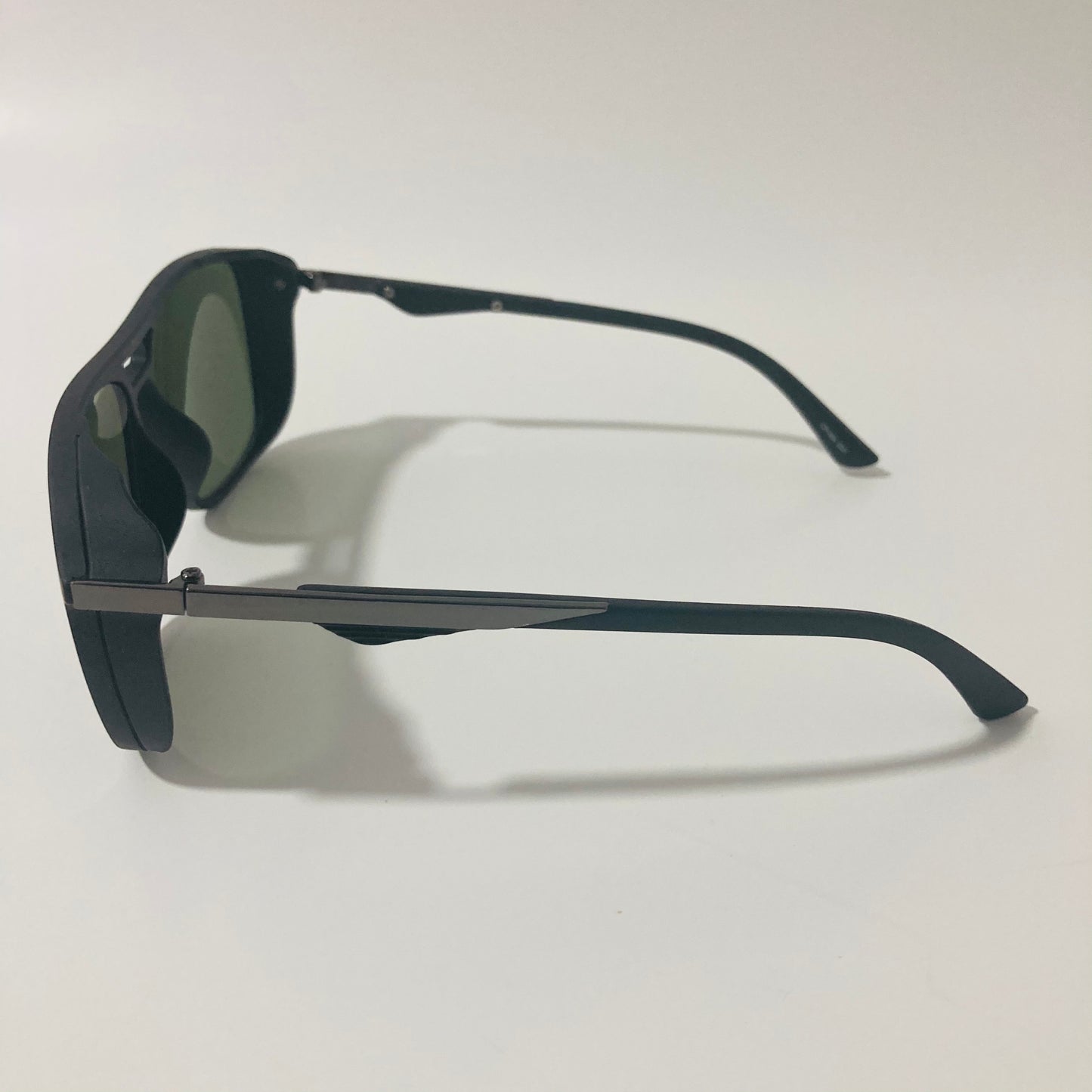 mens and womens green and black aviator sunglasses