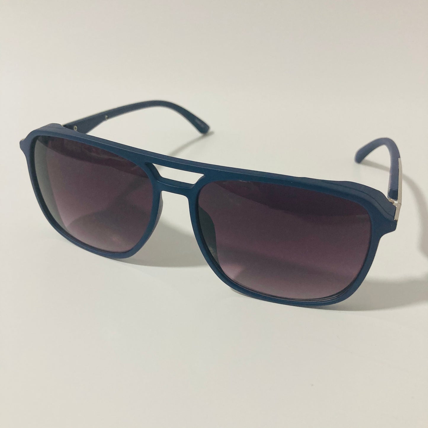 mens and womens blue and black aviator sunglasses