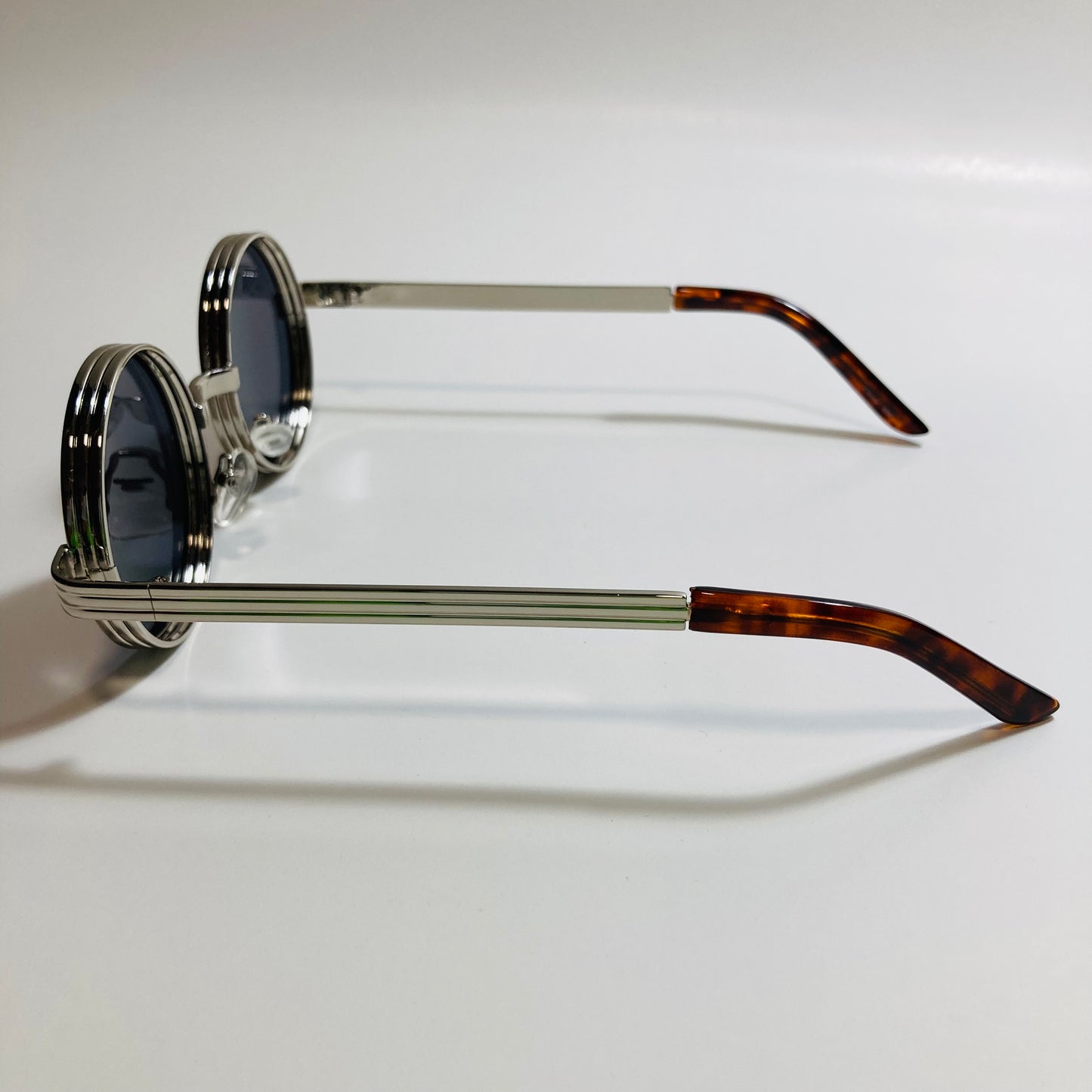 mens and womens black and silver round steampunk sunglases