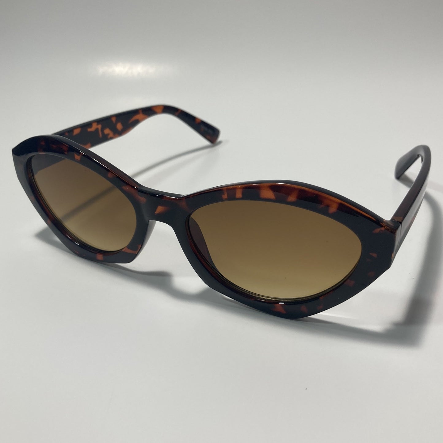 womens brown cat eye sunglasses
