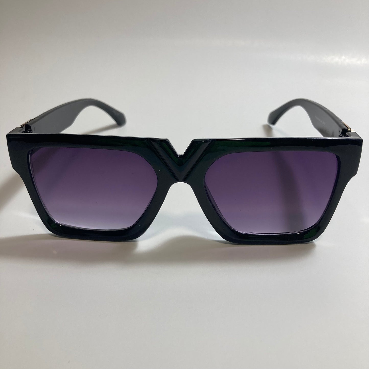 mens and womens black square sunglasses