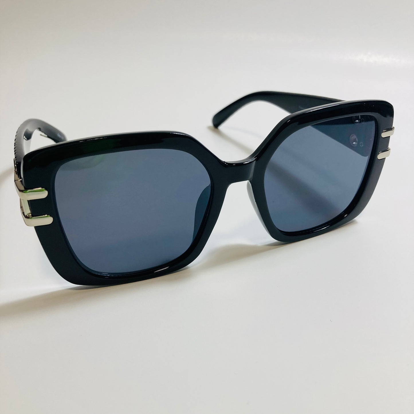 womens black and silver oversize square sunglasses