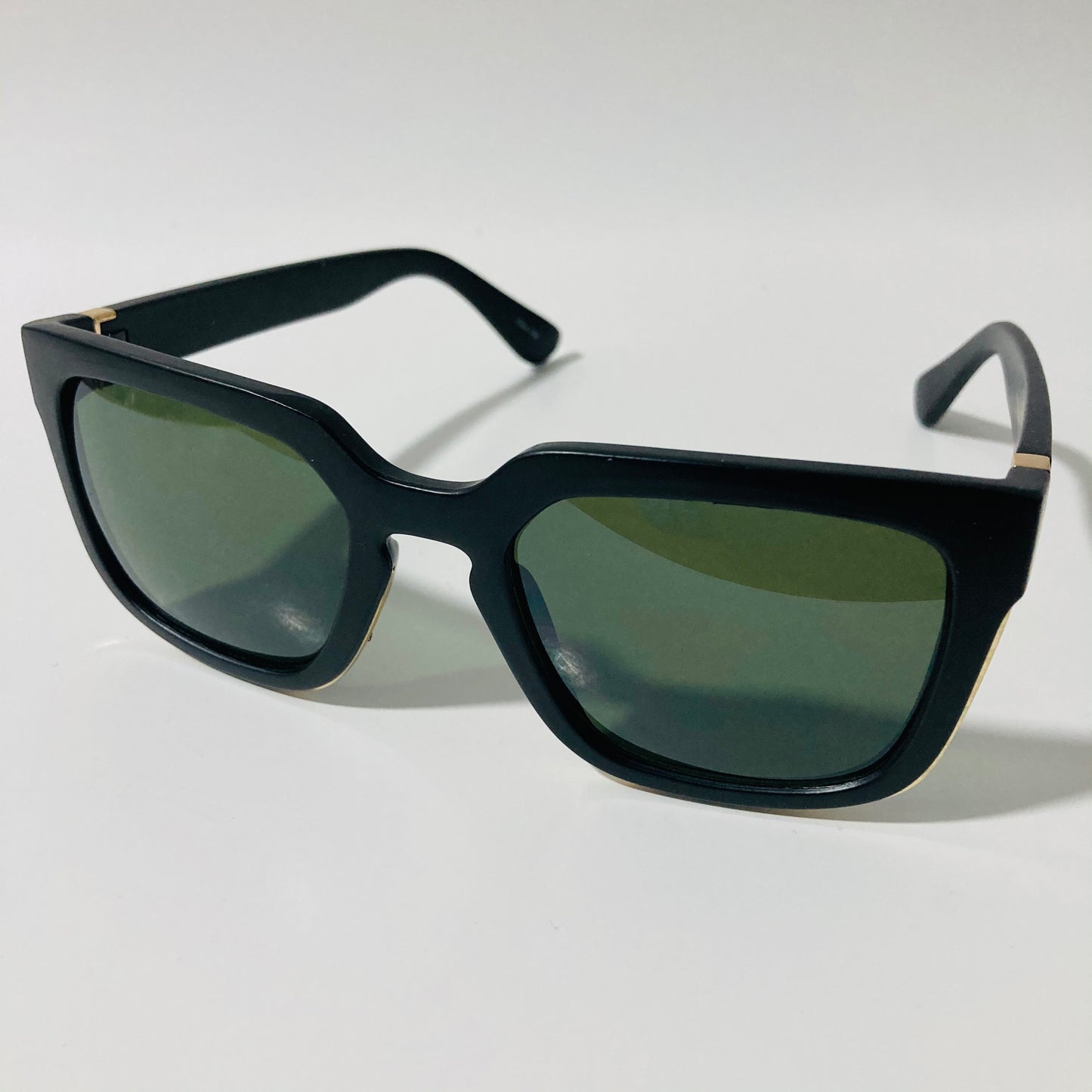 mens and womens black and green square sunglasses