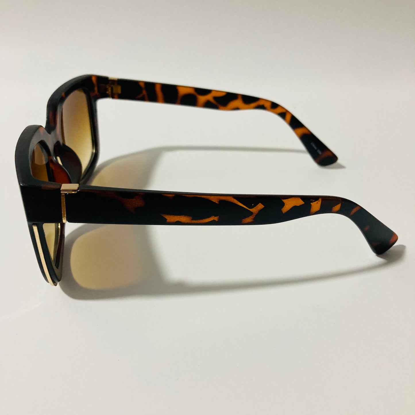 mens and womens brown square sunglasses