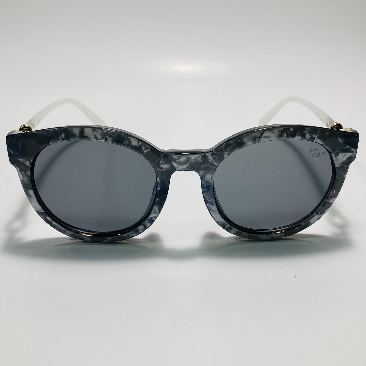 womens black round sunglasses with black lenses