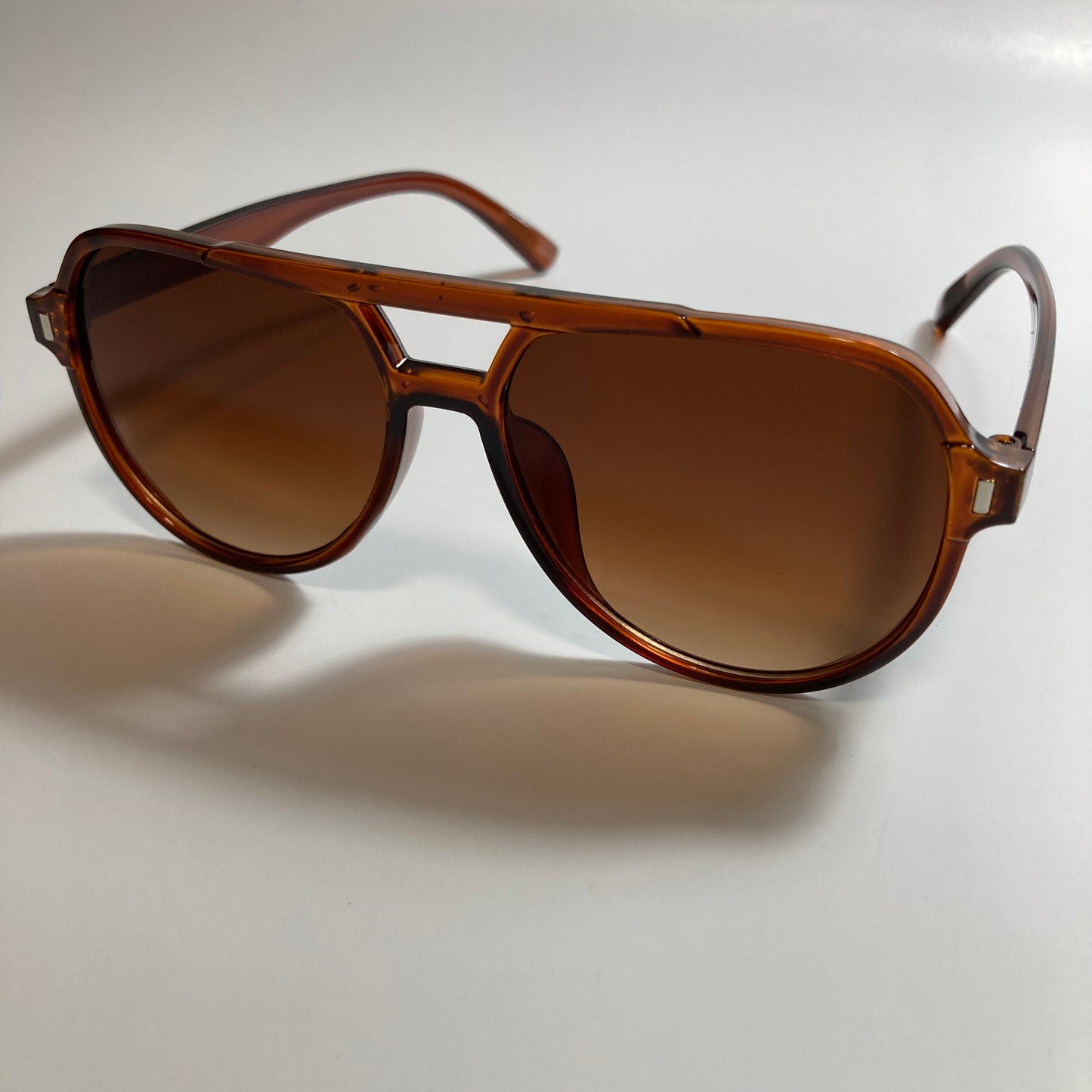 mens and womens brown aviator sunglasses