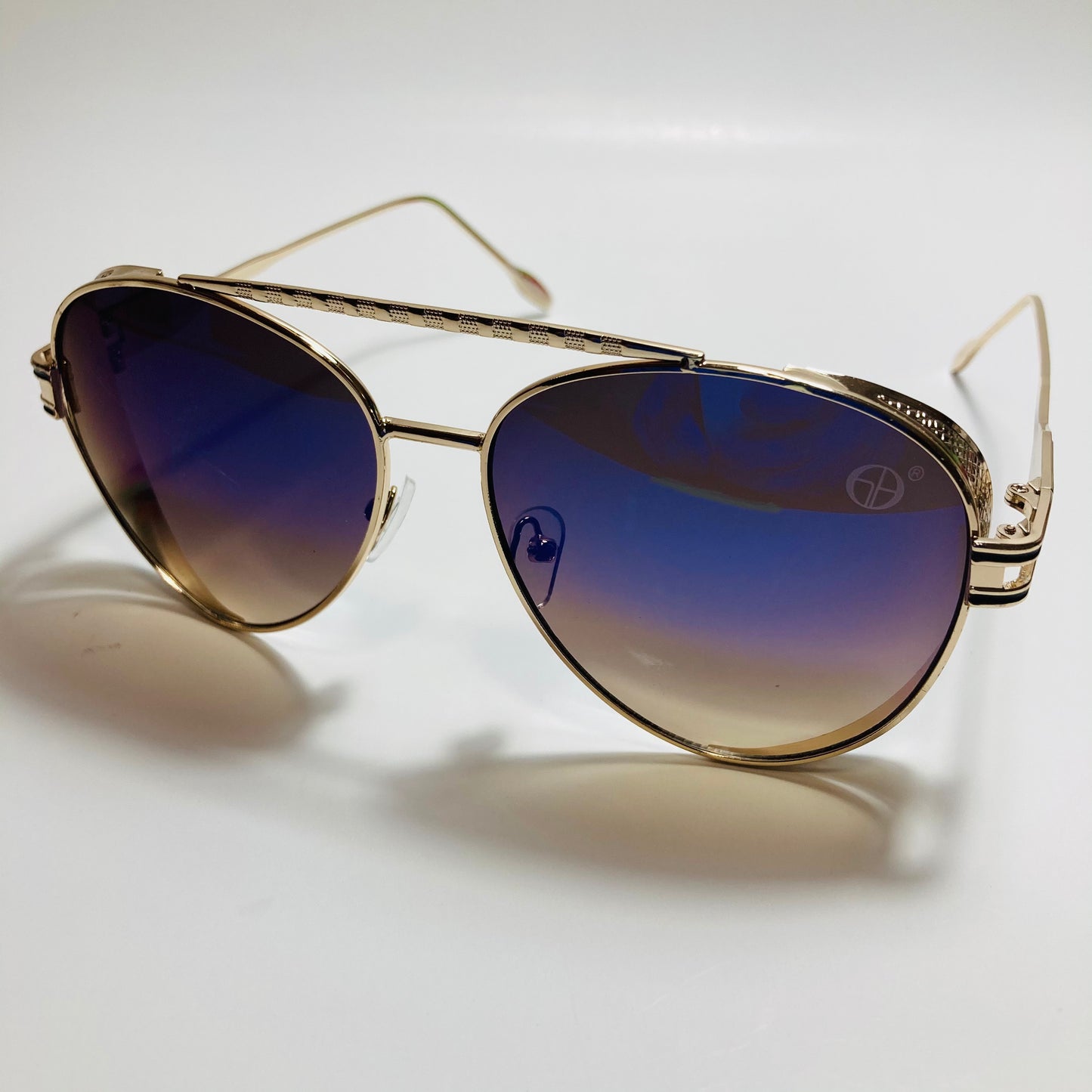 Mens and Womens metal aviator sunglasses gold with mirror blue lenses