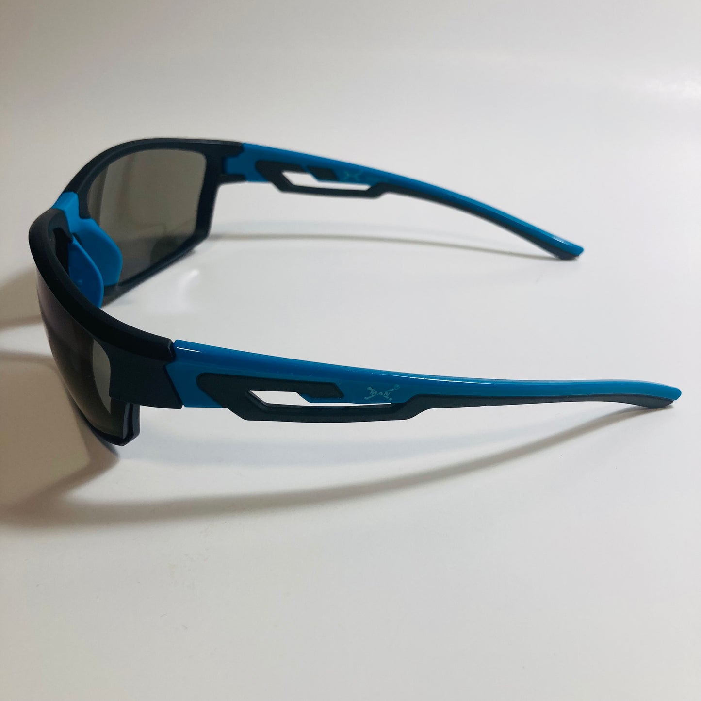 black and blue wrap around sunglasses