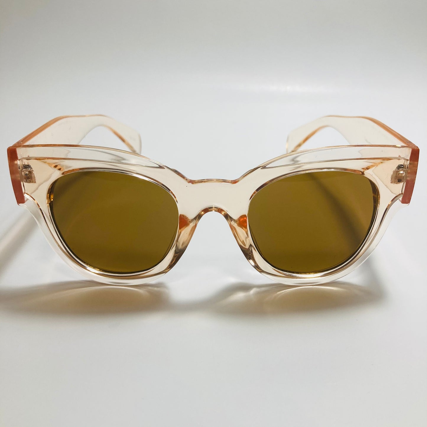 tan and brown womens round oversize sunglasses