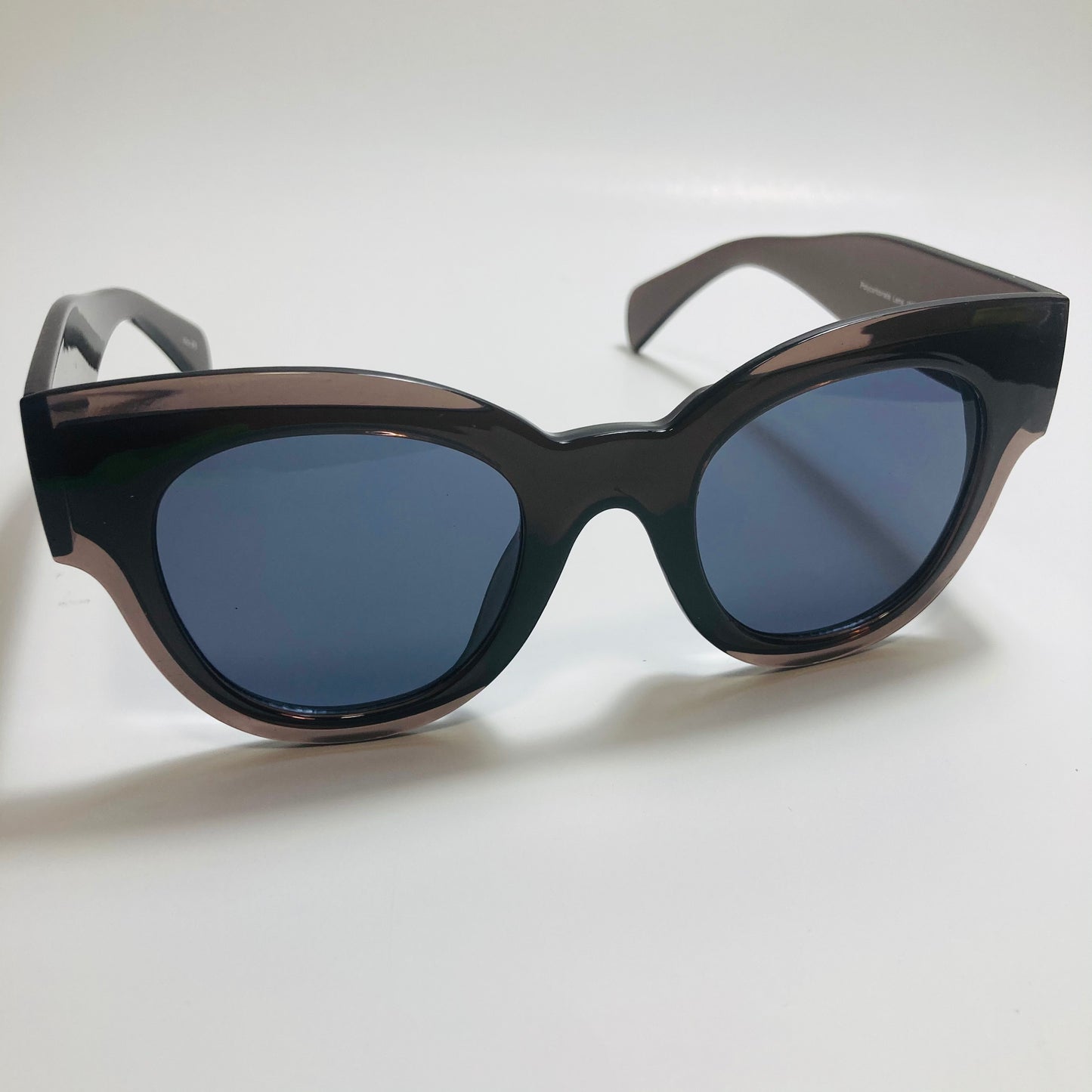 black womens round oversize sunglasses