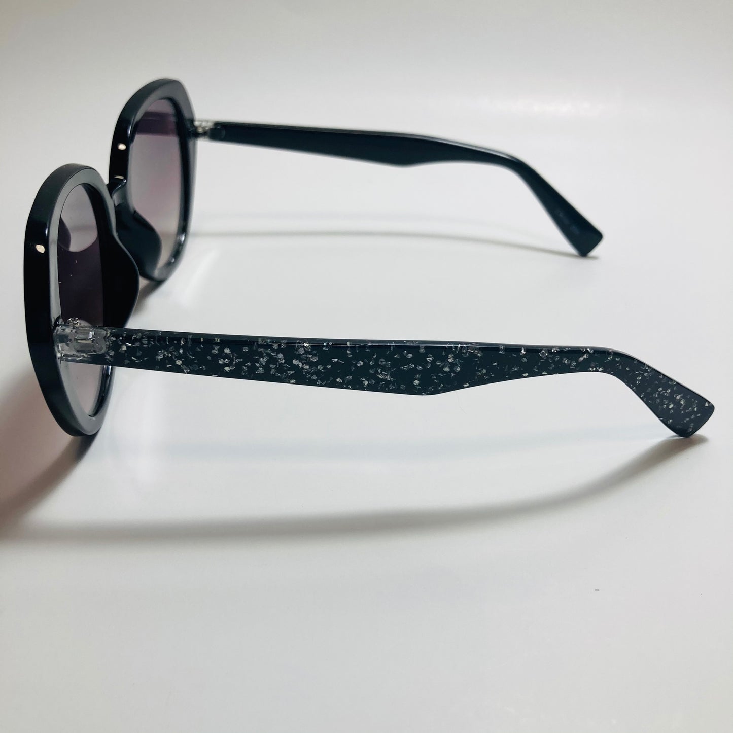 womens black and gray round glitter sunglasses