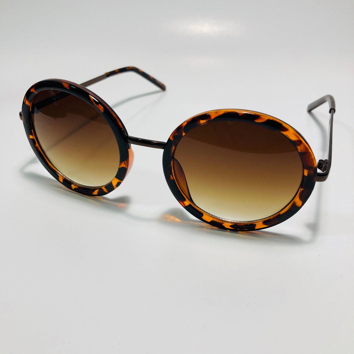 womens brown round sunglasses