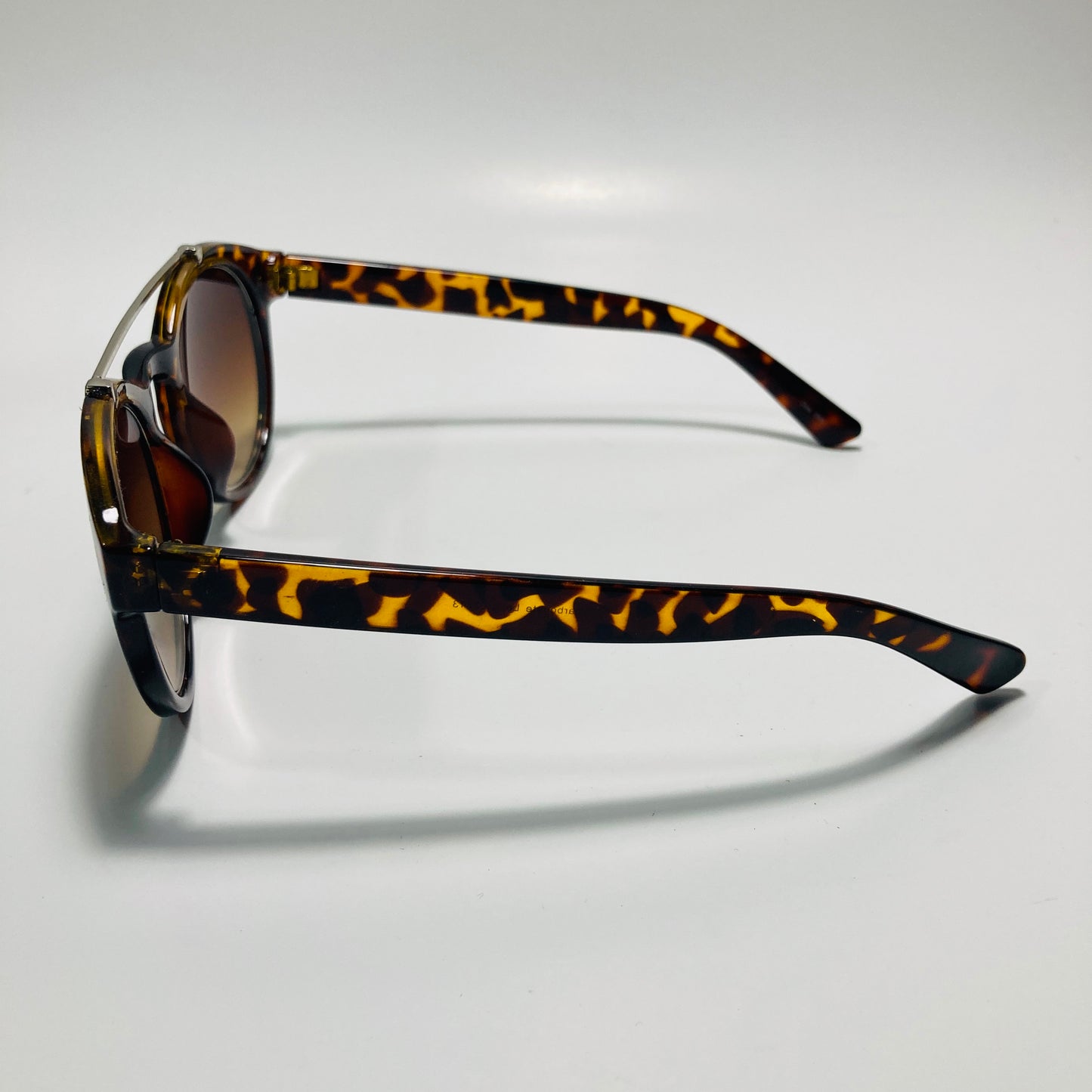 Keywords: Tortoise Sunglasses, Gold Sunglasses, Italian Sunglasses, Chic Sunglasses, Affordable Sunglasses, Cheap Sunglasses, Round Sunglasses, Circular Sunglasses, Circle Sunglasses, Gradient Lens Sunglasses, Ombre Lens Sunglasses, Tiger Sunglasses, White Sunglasses, Silver Sunglasses, New York Sunglasses, NYC Sunglasses, Shade Phreak Sunglasses, Shade Phreak, The Alegrissimo Sunglasses, Italian Design Sunglasses, Shade Phreak Sunglasses Company, Shade Phreak Sunglass Co.