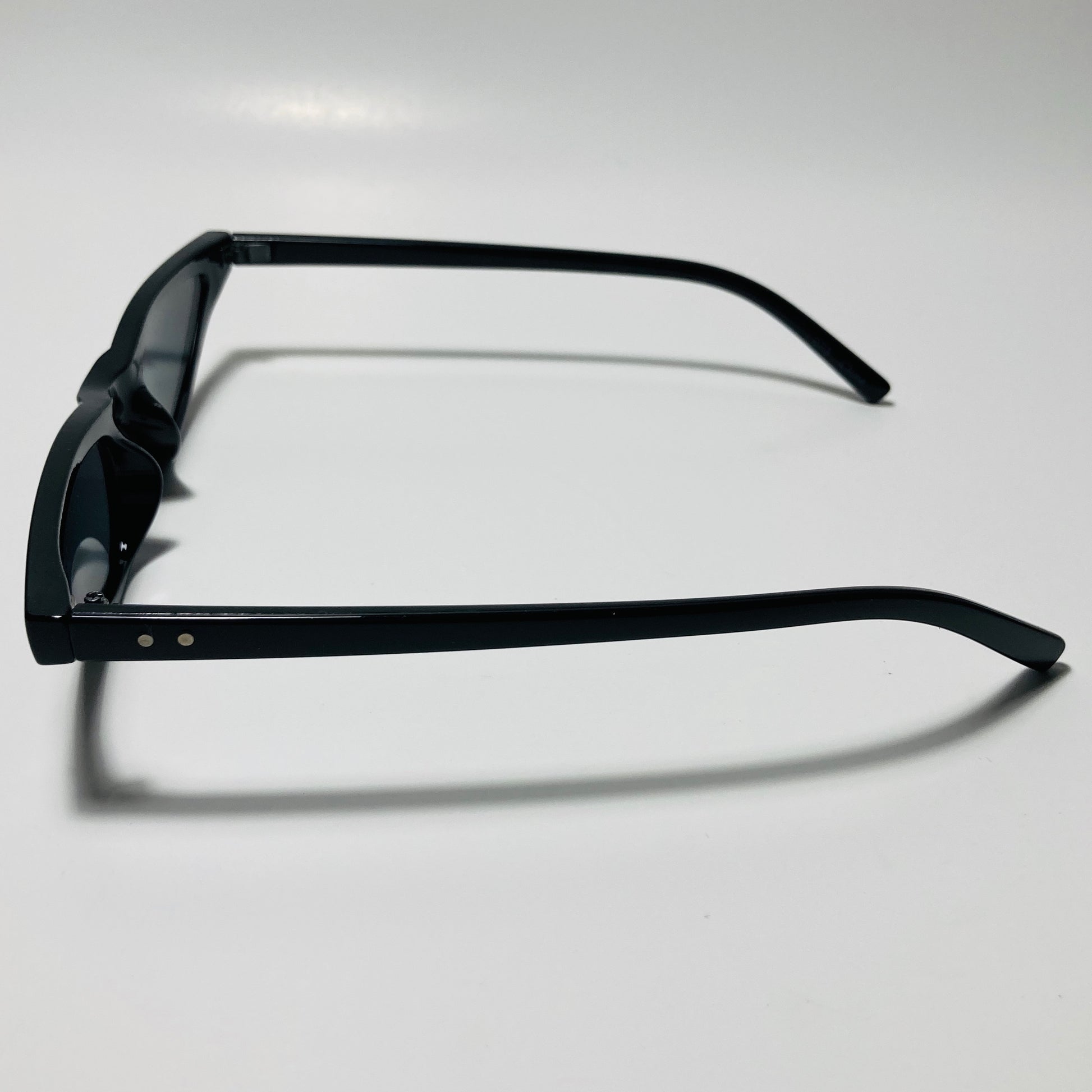 womens black skinny cat eye sunglasses
