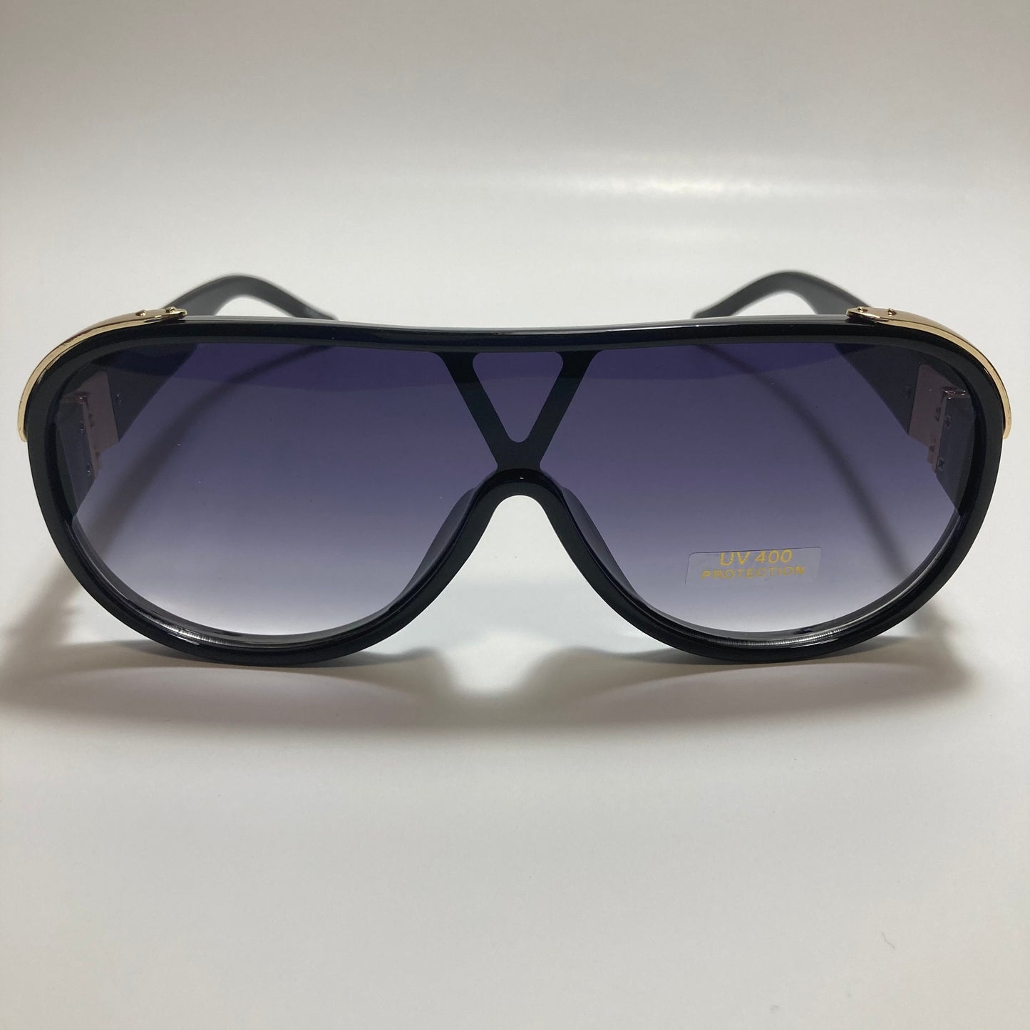 mens and womens black aviator sunglasses