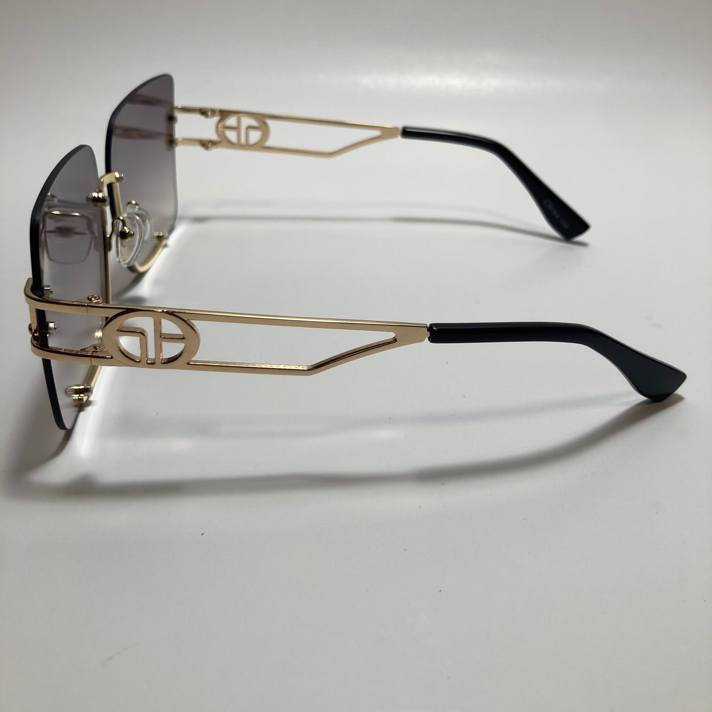 womens oversize square black rimless sunglasses